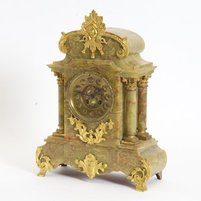 Lot 281 - French Style Green Onyx Brass-Mounted Mantle Clock