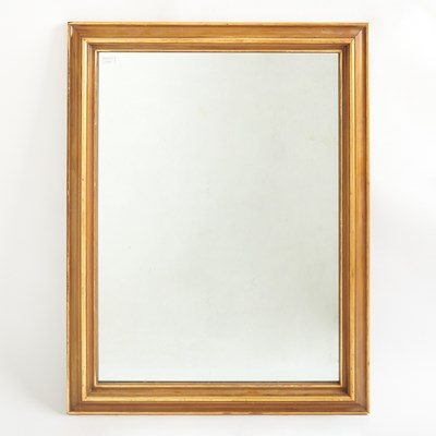 Lot 221 - John Widdicomb Co. Giltwood Mirror
