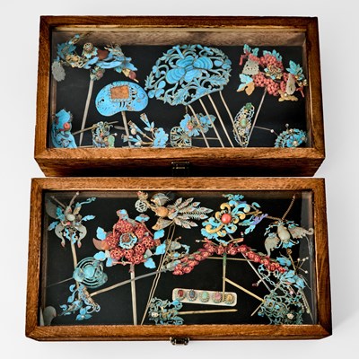 Lot 77 - An Assortment of Rare Chinese Hair Accessories