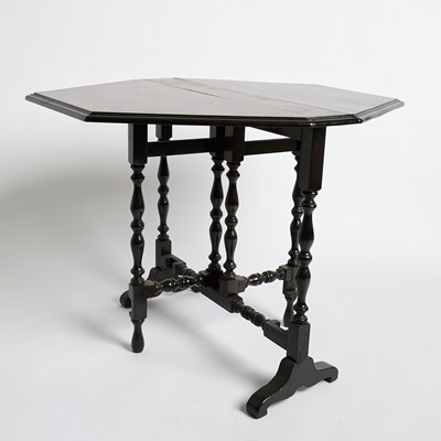 Lot 223 - William and Mary Style Octagonal Drop-Leaf Side Table