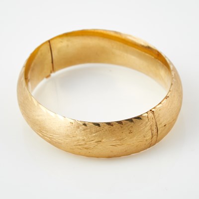 Lot 117 - Gold Rigid Bracelet, 14K 15 dwt., damaged