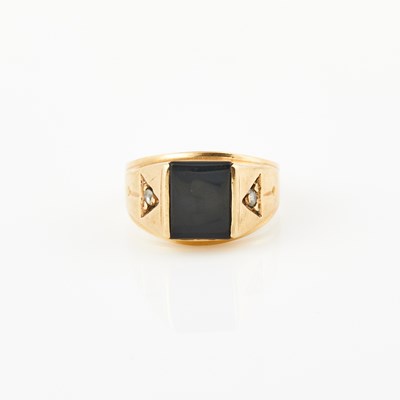 Lot 176 - Gold and Stone Ring, 14K 3 dwt. all