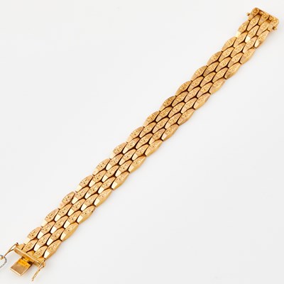 Lot 180 - Gold Flexible Bracelet, 18K 22 dwt.