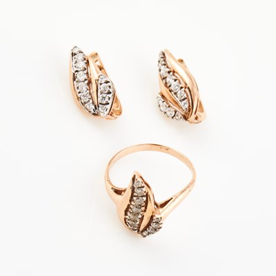 Lot 400 - Gold and Stone Ring and Two Earrings, 14K 5 dwt. all