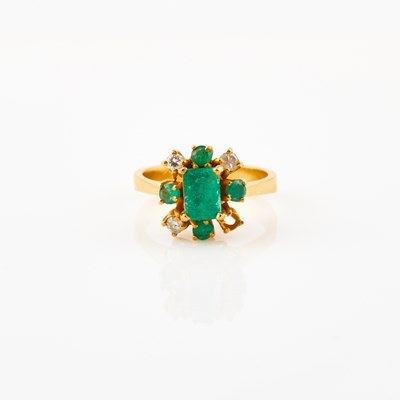 Lot 456 - Diamond and Stone Ring, 18K 3 dwt. all, stone missing