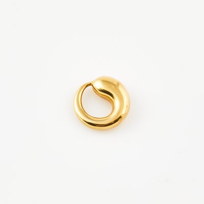 Lot 513 - Gold Pendant, 18K 2 dwt., bears signature Tiffany & Co.