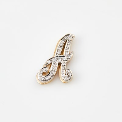 Lot 557 - Diamond Pendant, 32 diamonds about 0.40 ct., 14K 4 dwt., damaged