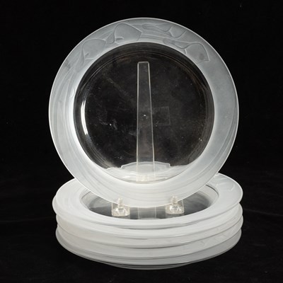 Lot 33 - Set of Six Frosted Rim Glass Plates