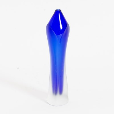 Lot 39 - Jonathan Winfisky Blue Frosted Glass Vase