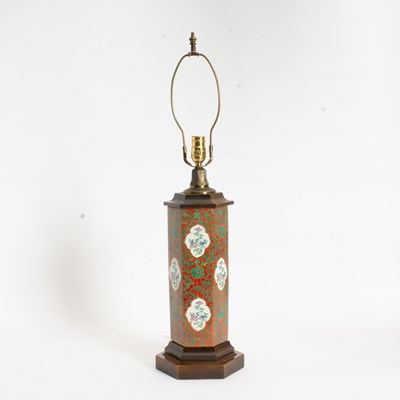 Lot 41 - Chinese Porcelain Lamp
