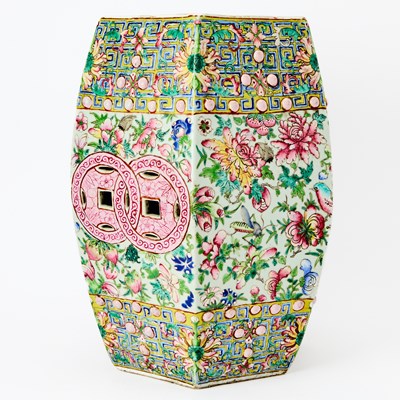 Lot 471 - A Chinese Famille Rose Porcelain Garden Stool