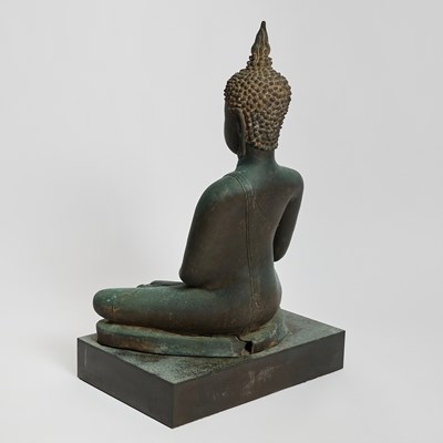 Lot 341 - A Large and Important Thai Bronze Figure of Seated Buddha