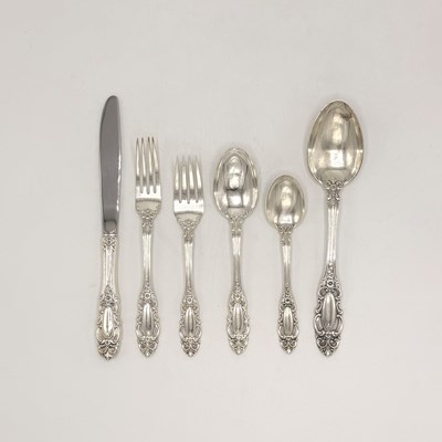 Lot 1171 - Towle Sterling Silver "Grand Duchess" Pattern Flatware Service