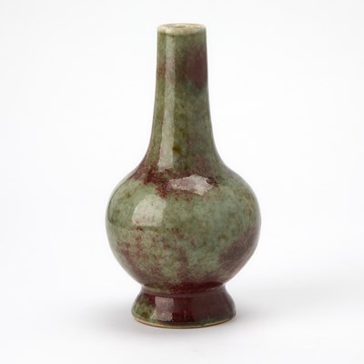 Lot 424 - A Chinese Peachbloom Glazed Porcelain Vase