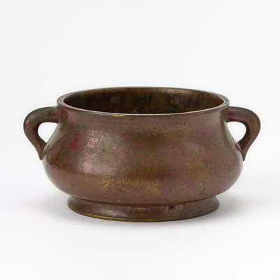 Lot 100 - A Chinese Cast Bronze Censer, Gui