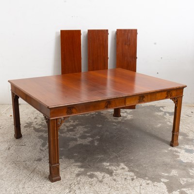 Lot 81 - George III Style Mahogany Dining Table