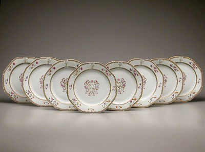 Lot 33 - SET OF EIGHT CHINESE EXPORT FAMILLE ROSE...