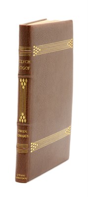 Lot 83 - GREGYNOG PRESS EDWARDS, OWEN. Clych atgof....