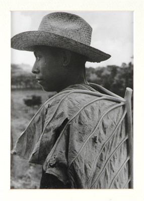 Lot 221 - GARCIA, HECTOR "Nino de la hoja." Gelatin...