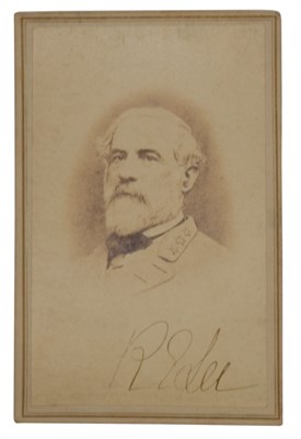 Lot 18 - LEE, ROBERT E. Carte-de-visite albumen...