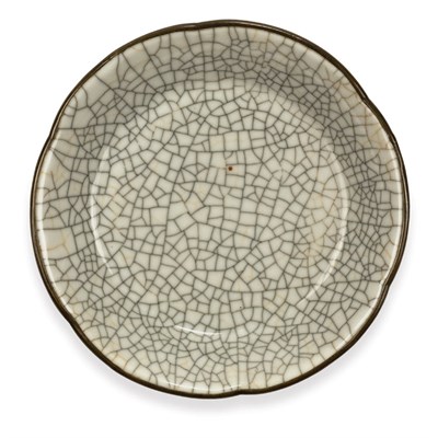 Lot 140 - Chinese Guanyao Style Dish 19th Century Of...
