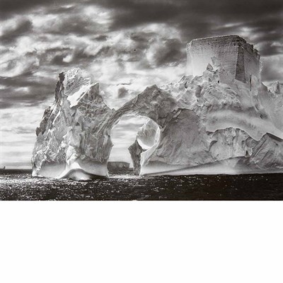 Lot 74 - SALGADO, SEBASTIAO (b. 1944) Iceberg between...