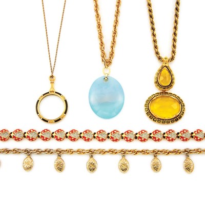 Lot 1192 - Group of Assorted Gold-Tone Metal Necklaces