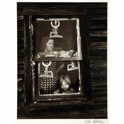 Lot 6 - ROTHSTEIN, ARTHUR [Christmas Window, Oswego...