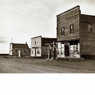 Lot 19 - ROTHSTEIN, ARTHUR Group of fifteen images,...