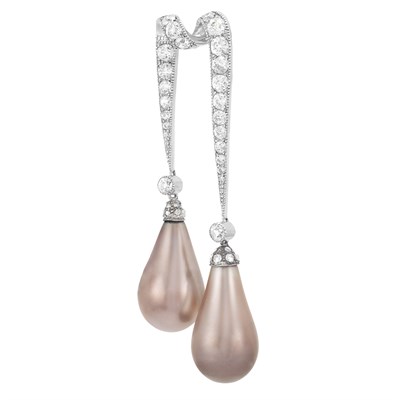 Lot 422 - Rare and Exceptional Platinum, Silver, Diamond and Natural Pearl Pendant